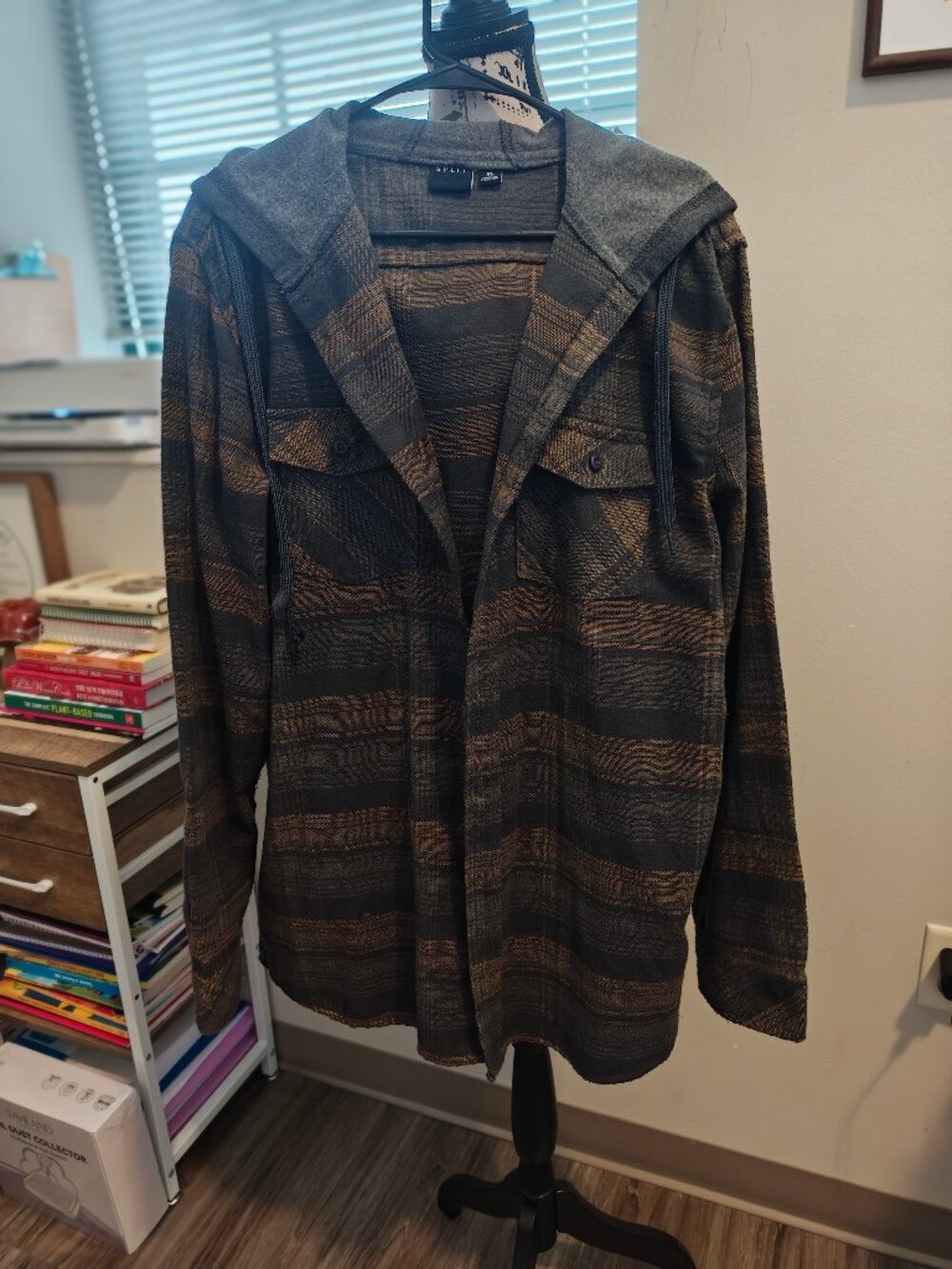 Split Men’s Hooded Button‑Up Shirt Jacket — XL, Never Worn